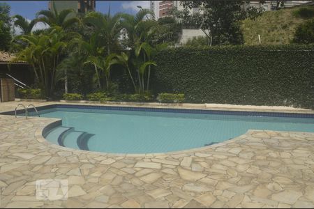 Apartamento à venda com 70m², 3 quartos e 1 vagaPiscina