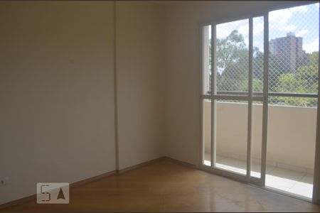 Sala de apartamento à venda com 3 quartos, 70m² em Jardim Ampliação, São Paulo