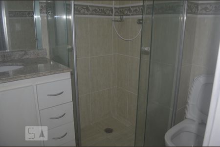 Banheiro de apartamento à venda com 3 quartos, 70m² em Jardim Ampliação, São Paulo