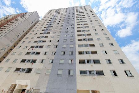 Apartamento para alugar com 54m², 2 quartos e 1 vaga Apartamento para alugar com 54m², 2 quartos e 1 vagaFachada