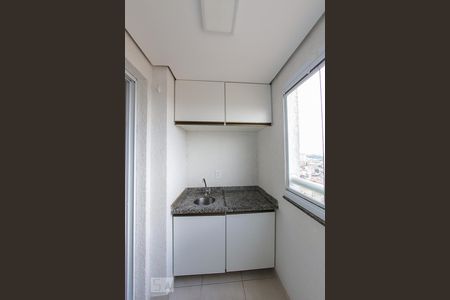 Sacada da Sala de apartamento para alugar com 2 quartos, 54m² em Jardim Imperador, Guarulhos