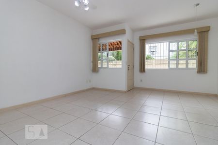 Sala de casa de condomínio para alugar com 3 quartos, 90m² em Méier, Rio de Janeiro