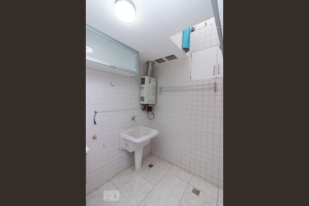 Casa de condomínio à venda com 90m², 3 quartos e 2 vagas Casa de condomínio à venda com 90m², 3 quartos e 2 vagasÁrea de Serviço