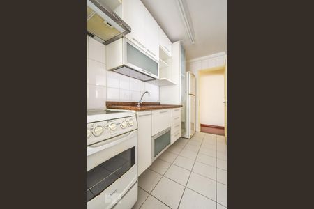 Apartamento para alugar com 72m², 2 quartos e 2 vagasCozinha