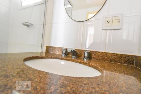 Apartamento para alugar com 72m², 2 quartos e 2 vagasBanheiro Social