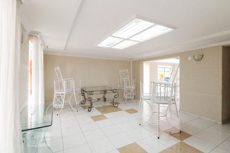 Apartamento à venda com 84m², 3 quartos e 1 vagaSalão de festas 