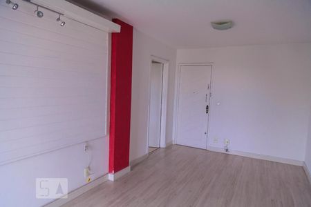 Sala de apartamento à venda com 2 quartos, 60m² em Del Castilho, Rio de Janeiro