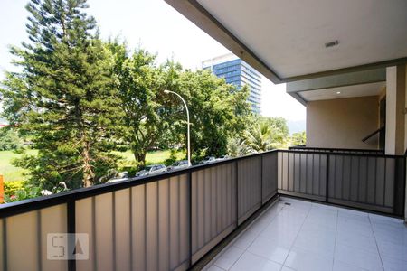 Apartamento à venda com 91m², 2 quartos e 1 vagaVaranda