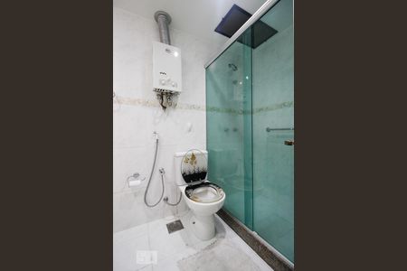 Apartamento à venda com 91m², 2 quartos e 1 vagaBanheiro da Suíte