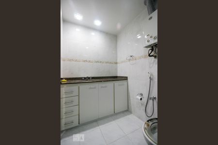 Apartamento à venda com 91m², 2 quartos e 1 vagaBanheiro da Suíte