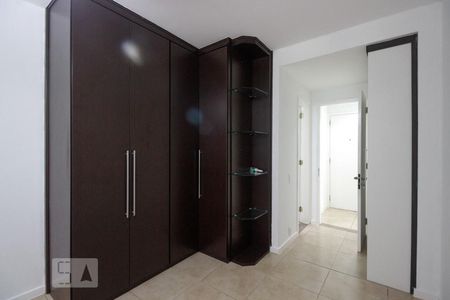 Apartamento à venda com 91m², 2 quartos e 1 vagaSuíte 