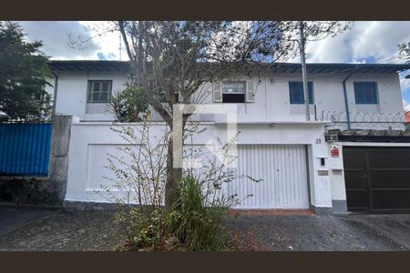 Fachada de casa à venda com 3 quartos, 159m² em Jardim Petrópolis, São Paulo