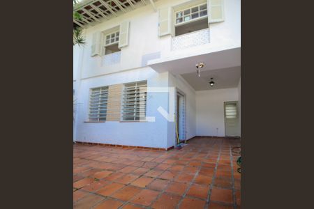 Garagem de casa à venda com 3 quartos, 159m² em Jardim Petrópolis, São Paulo