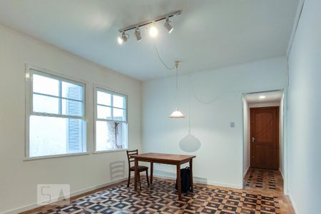 Sala de apartamento para alugar com 2 quartos, 90m² em Farroupilha, Porto Alegre