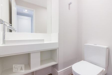 Apartamento para alugar com 205m², 3 quartos e 4 vagasLavabo