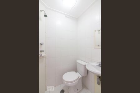 Banheiro de Serviço de apartamento para alugar com 3 quartos, 205m² em Santana, São Paulo