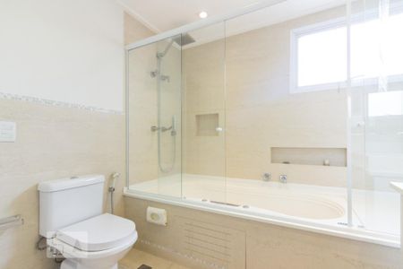 Apartamento para alugar com 205m², 3 quartos e 4 vagasBanheiro 2 Suite Master