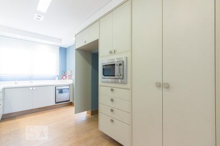 Apartamento para alugar com 205m², 3 quartos e 4 vagasCozinha