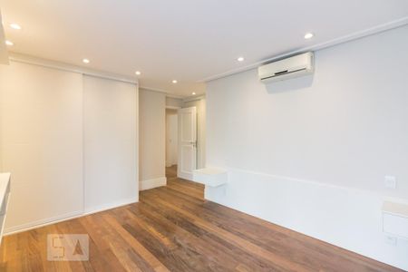Apartamento para alugar com 205m², 3 quartos e 4 vagasSuite Master