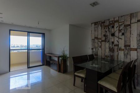 Apartamento para alugar com 80m², 2 quartos e 2 vagasSala 