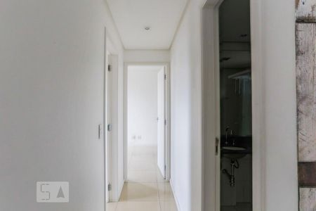 Corredor de apartamento para alugar com 2 quartos, 80m² em Ipiranga, São Paulo
