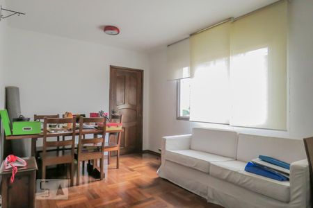 Sala  de apartamento para alugar com 3 quartos, 85m² em Vila Olímpia, São Paulo