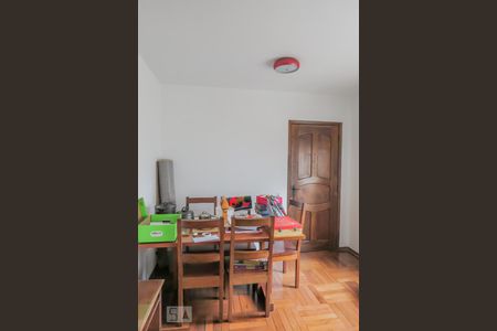 Sala  de apartamento para alugar com 3 quartos, 85m² em Vila Olímpia, São Paulo