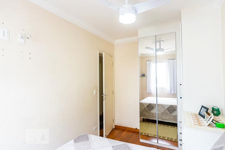 Apartamento à venda com 90m², 3 quartos e 2 vagas Apartamento à venda com 90m², 3 quartos e 2 vagasQuarto 2