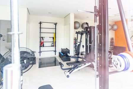 Apartamento à venda com 90m², 3 quartos e 2 vagas Apartamento à venda com 90m², 3 quartos e 2 vagasÁrea comum - Academia