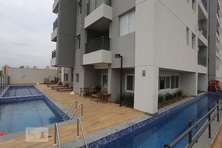 Apartamento à venda com 34m², 1 quarto e 1 vagaÁrea comum - Piscina