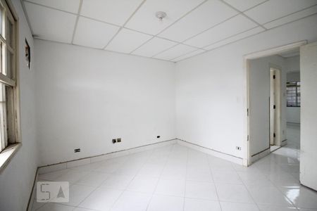 Casa à venda com 102m², 3 quartos e 2 vagas