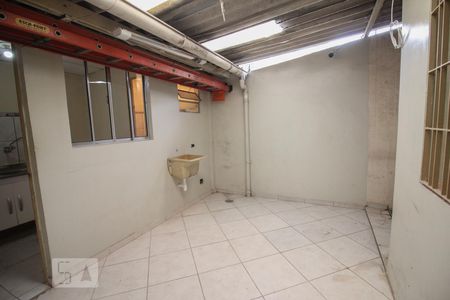 Casa à venda com 102m², 3 quartos e 2 vagas