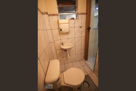 Casa à venda com 102m², 3 quartos e 2 vagas