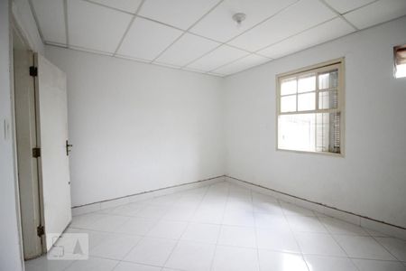 Casa à venda com 102m², 3 quartos e 2 vagas