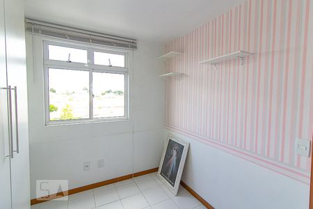 Quarto 1 de apartamento para alugar com 2 quartos, 48m² em Fazendinha, Curitiba