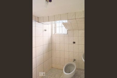 Casa à venda com 230m², 4 quartos e 5 vagas Casa à venda com 230m², 4 quartos e 5 vagasBanheiro