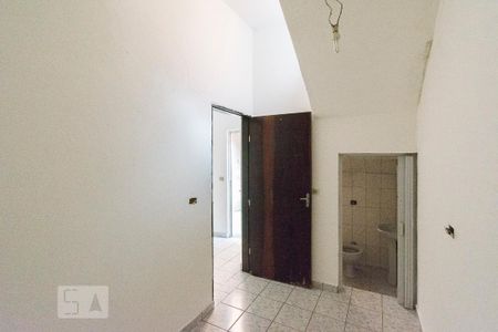 Casa à venda com 230m², 4 quartos e 5 vagas Casa à venda com 230m², 4 quartos e 5 vagasQuarto