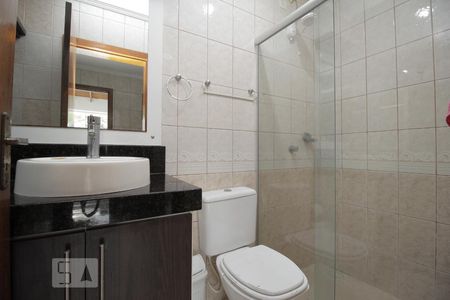 Banheiro de casa à venda com 4 quartos, 202m² em Harmonia, Canoas