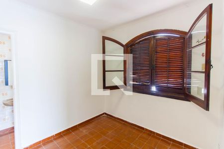 Casa à venda com 300m², 4 quartos e 2 vagas Casa à venda com 300m², 4 quartos e 2 vagasSala 2