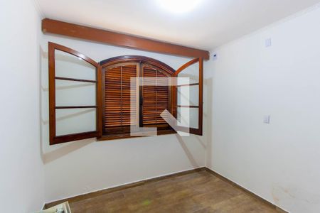 Casa à venda com 300m², 4 quartos e 2 vagas Casa à venda com 300m², 4 quartos e 2 vagasQuarto 2