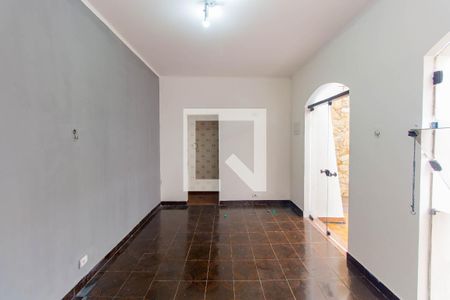 Casa à venda com 300m², 4 quartos e 2 vagas Casa à venda com 300m², 4 quartos e 2 vagasQuarto Reversível