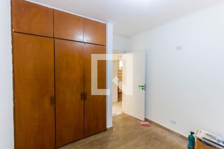 Casa à venda com 300m², 4 quartos e 2 vagas Casa à venda com 300m², 4 quartos e 2 vagasQuarto 2