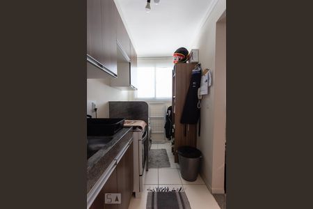 Apartamento para alugar com 46m², 2 quartos e 1 vaga Apartamento para alugar com 46m², 2 quartos e 1 vagaCozinha e Área de Serviço