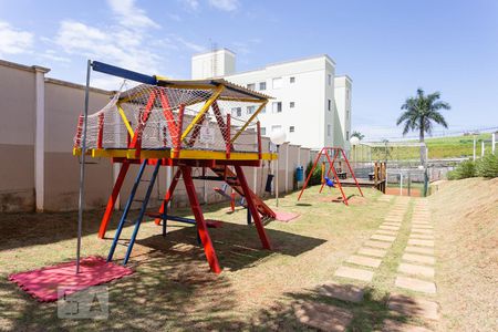 Apartamento para alugar com 46m², 2 quartos e 1 vaga Apartamento para alugar com 46m², 2 quartos e 1 vagaÁrea Comum - Playground