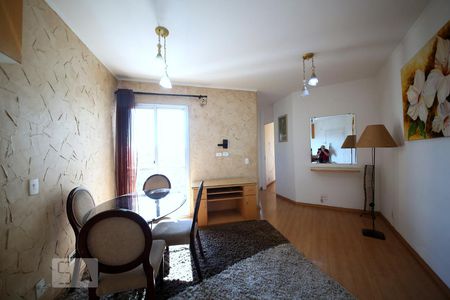 Sala de apartamento à venda com 2 quartos, 52m² em Jardim Alzira, São Paulo