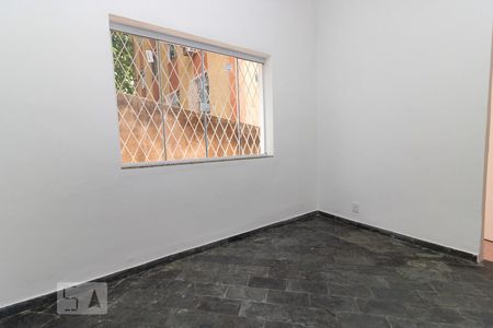 Sala de casa à venda com 2 quartos, 315m² em Engenho de Dentro, Rio de Janeiro