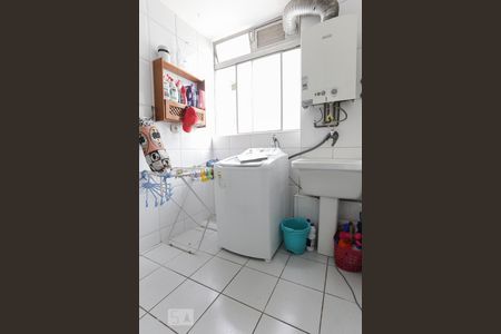 Apartamento à venda com 79m², 2 quartos e sem vagaÁrea de Serviço