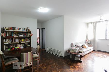 Sala de apartamento para alugar com 2 quartos, 79m² em Cerqueira César, São Paulo