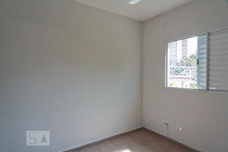 Suíte de casa de condomínio à venda com 3 quartos, 75m² em Vila Mangalot, São Paulo