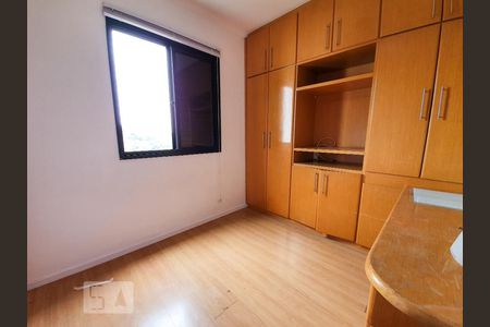 Quarto 1  de apartamento à venda com 3 quartos, 70m² em Jardim Ampliação, São Paulo